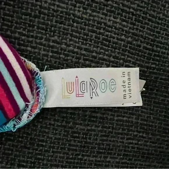 Lularoe Leggings, Chevron Arrow Pattern, OS, Fits Small, EUC - Picture 3 of 4